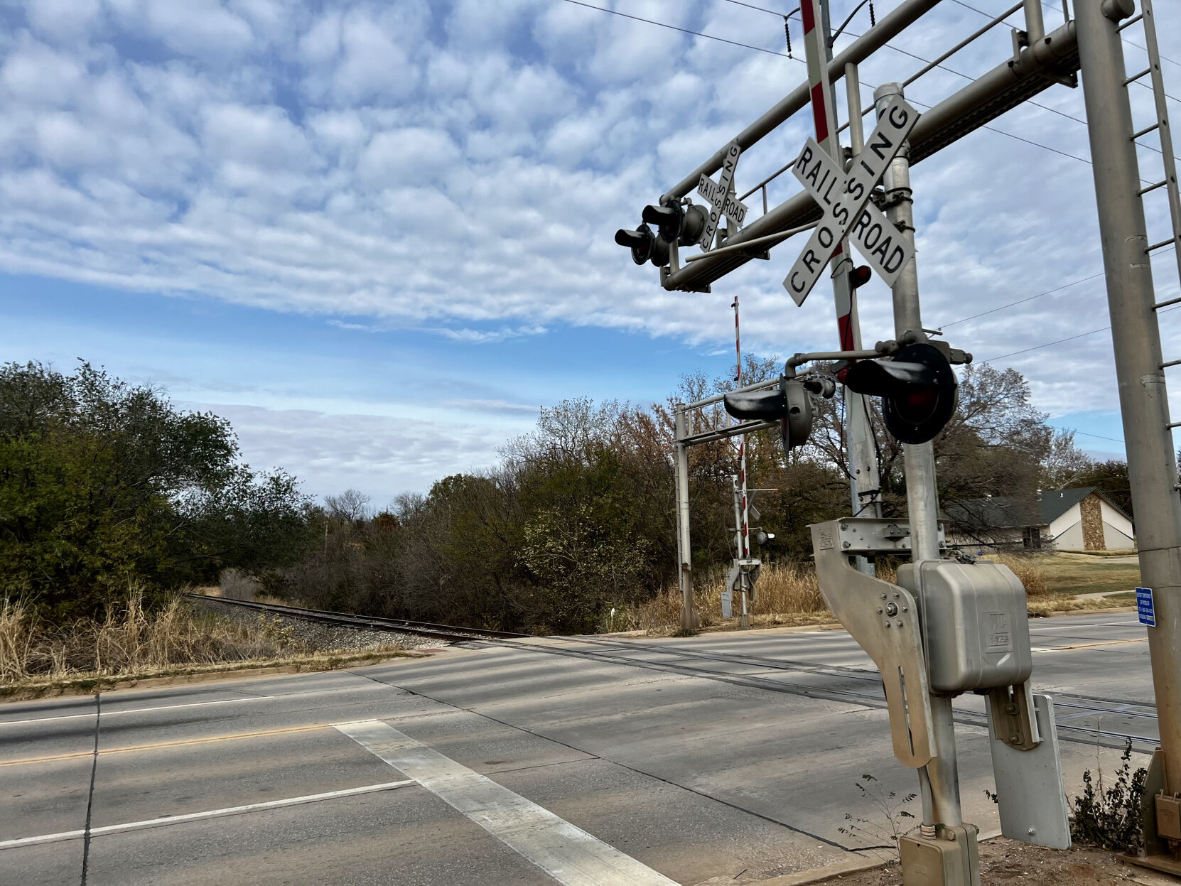 Railroad crossing at McElroy Road